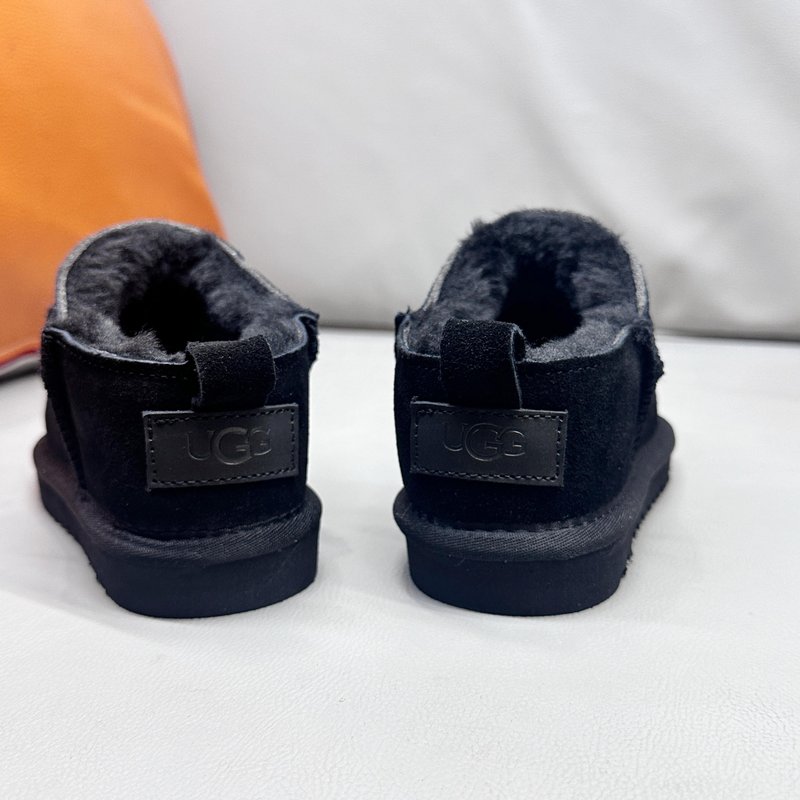 UGG 전소연 동일모델 초미니 패밀리 눈신발 001-284733