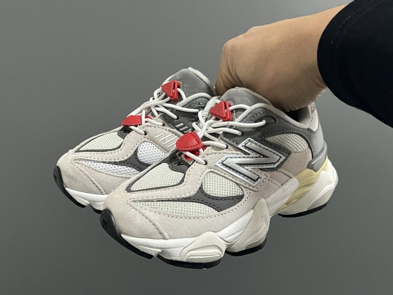 정품 아동용 끈조임 대디 운동화 001-284847