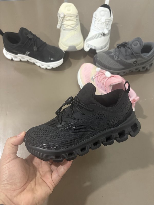 On(온) 런닝 Cloud X Z5 아동 운동화 001-284962