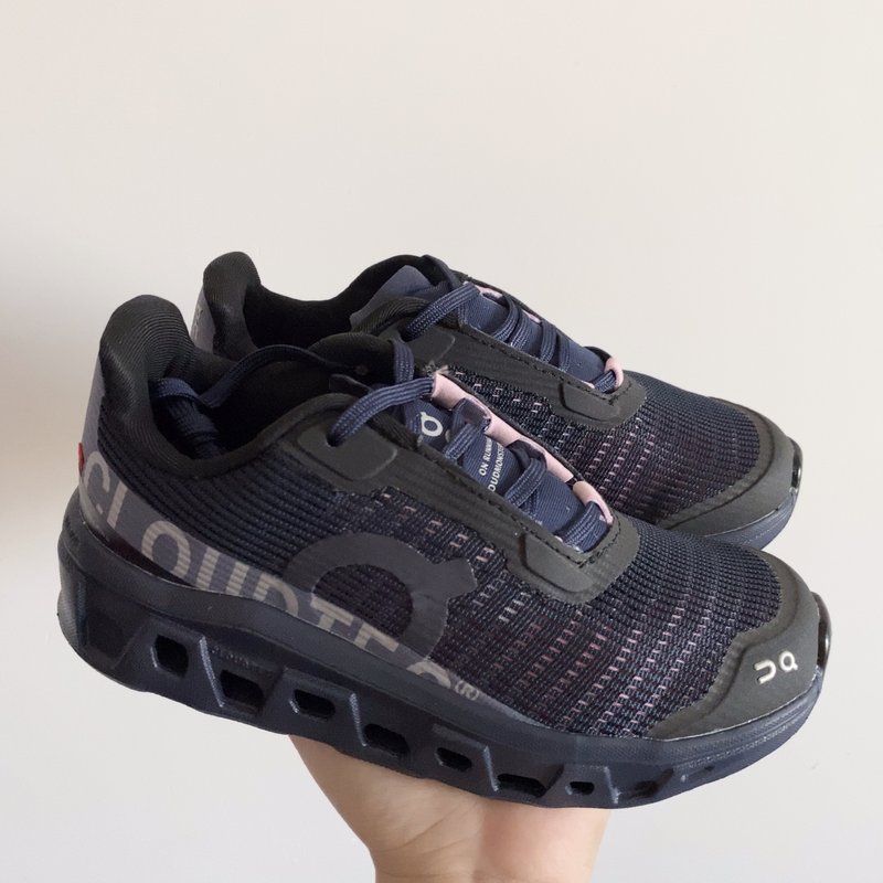 온(On) 키즈 러닝화 001-284985
