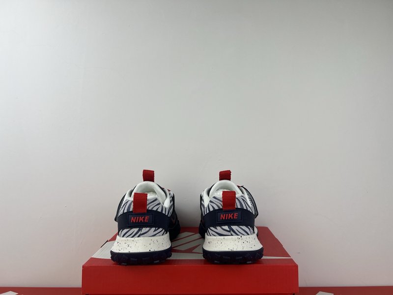 Nike 아동용 타이어 밑창 운동화 001-285136