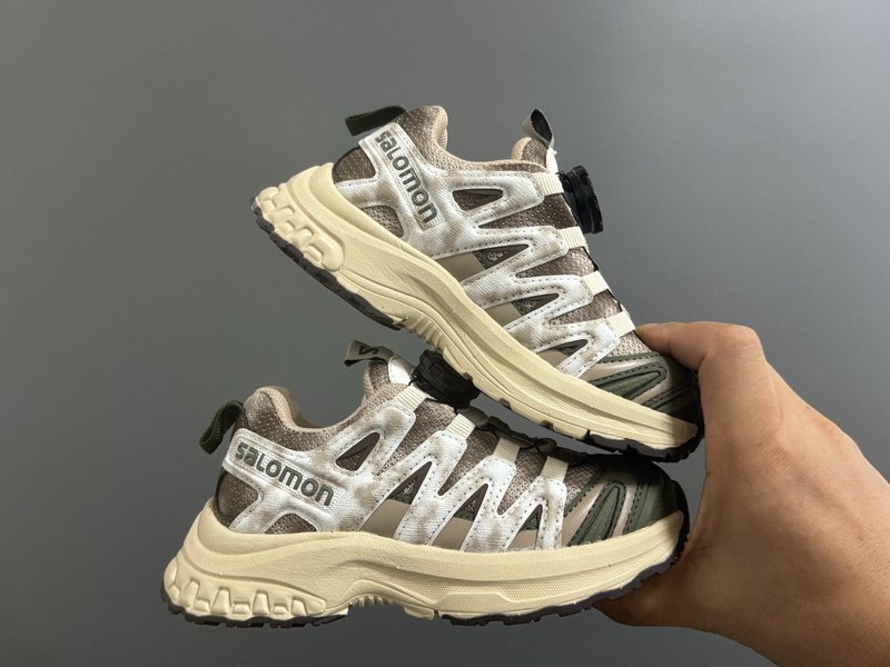살로몬 3D 잠금식 어린이 운동화 001-285214