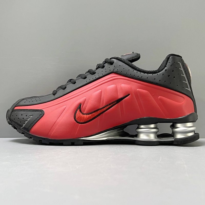 나이키 Shox R4 YH버전 캐주얼 러닝화 001-285251