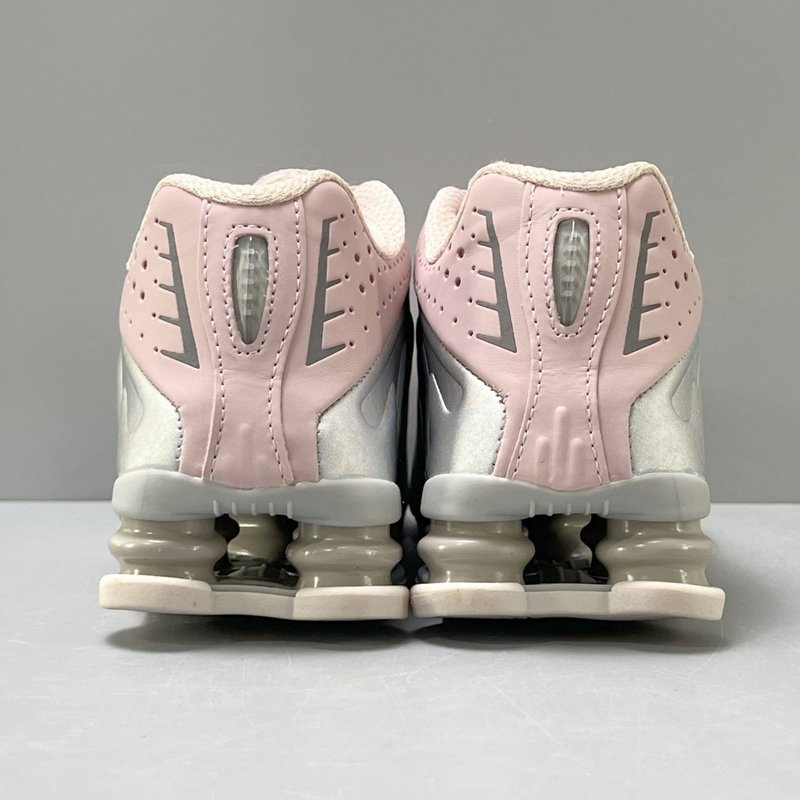 나이키 Shox R4 로우탑 러닝화 YH버전 001-285252