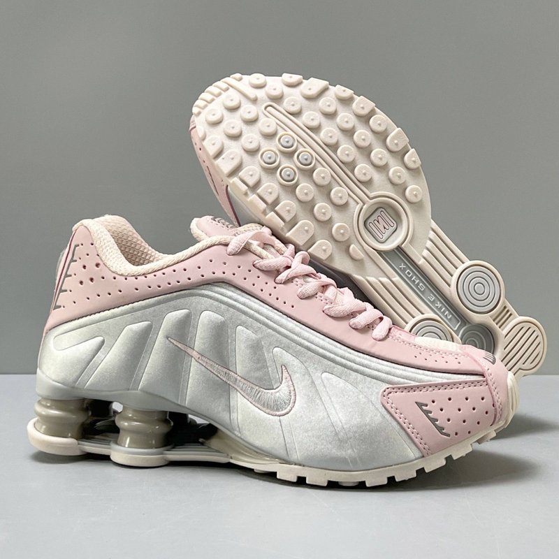 나이키 Shox R4 로우탑 러닝화 YH버전 001-285252