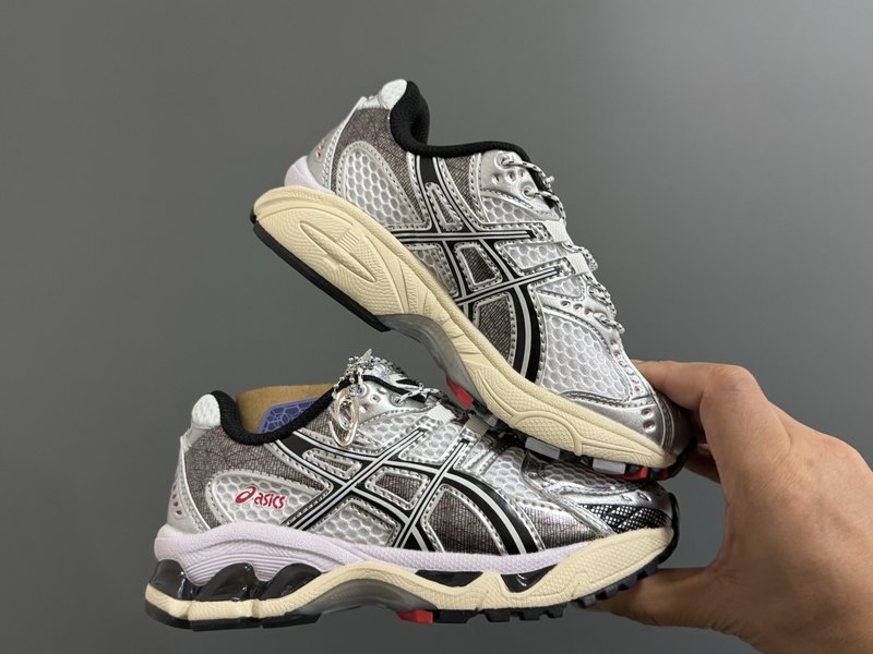YSS Gel-NIMBUS 어린이 운동화 (락클립 디자 001-285279