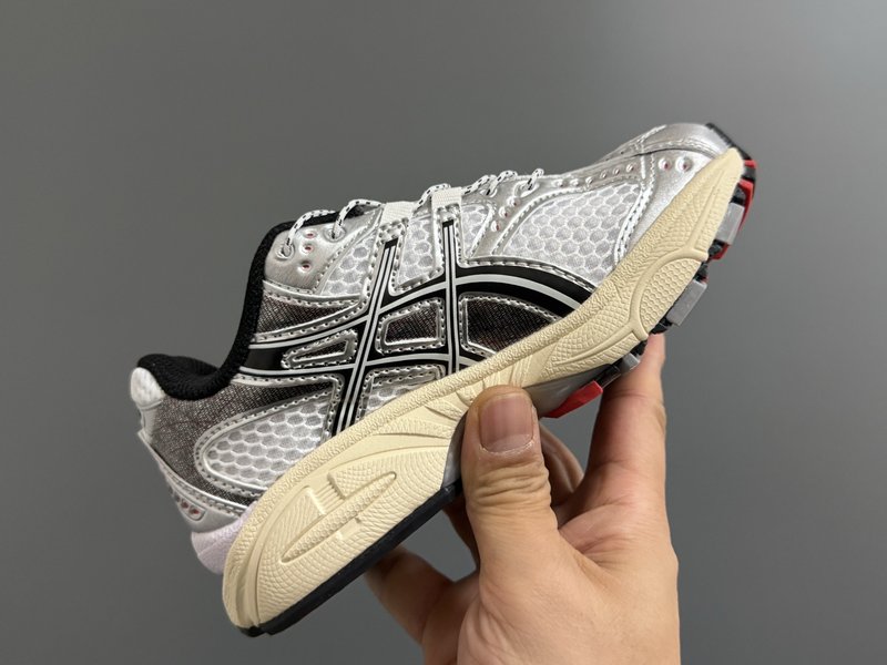 YSS Gel-NIMBUS 어린이 운동화 (락클립 디자 001-285279