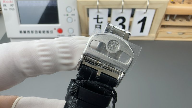 IWC 새로운 포르투갈 40mm 손목시계 001-285385