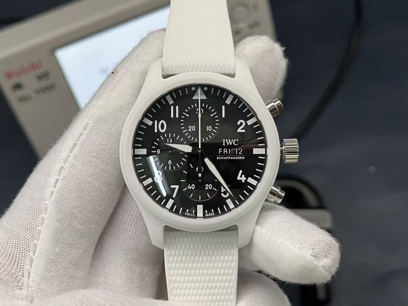 IWC 조종사 세라믹 스페셜 에디션 41mm 001-285387