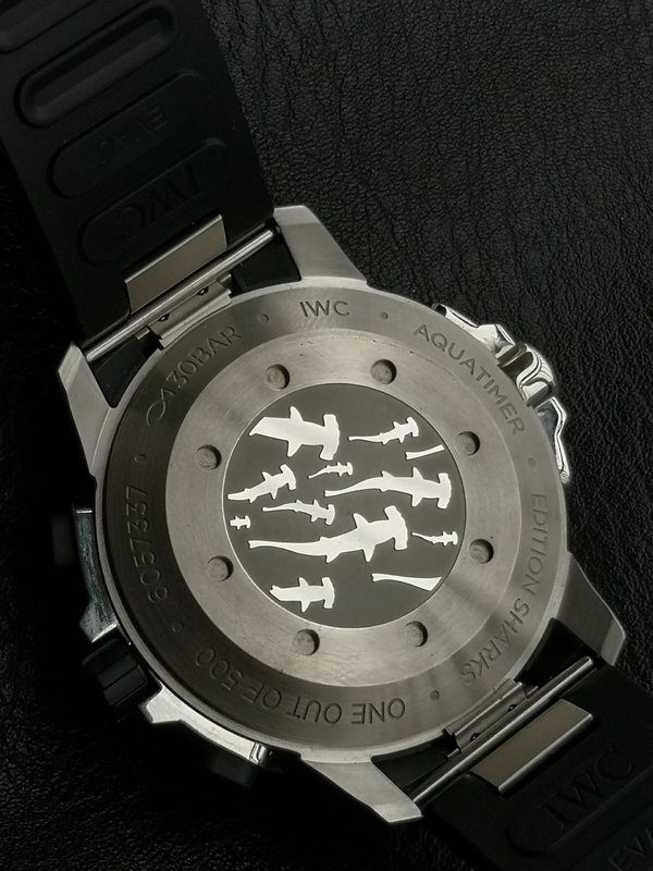 IWC 마린 크로노그래프 V6 상어 에디션 001-285396