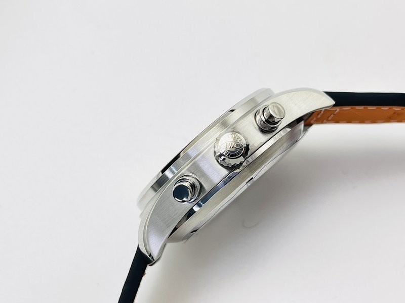 IWC 조종사 크로노그래프 시계 클래식 V2 버전 001-285400