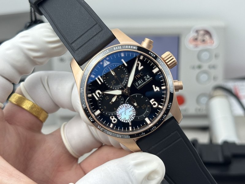 IWC 조종사 시리즈 기계식 시계 001-285402