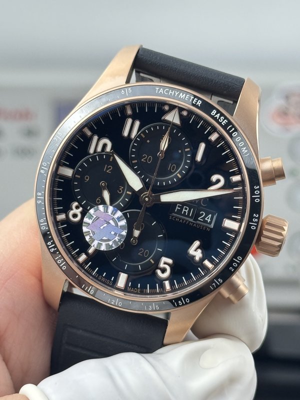 IWC 조종사 시리즈 기계식 시계 001-285402