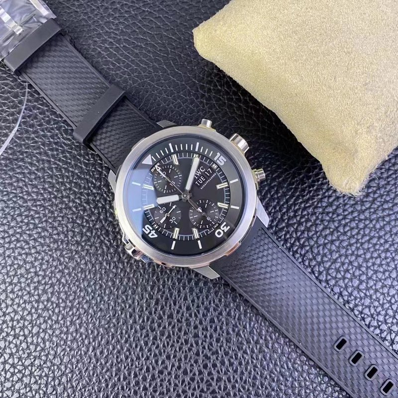 IWC 오션 크로노그래프 남성용 시계 001-285417