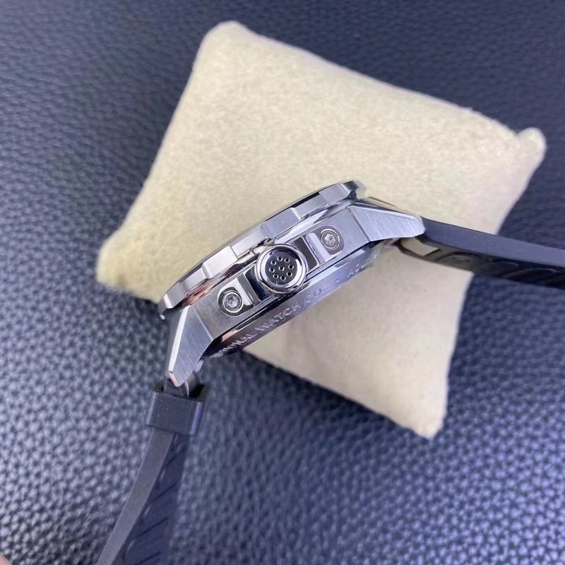 IWC 오션 크로노그래프 남성용 시계 001-285417