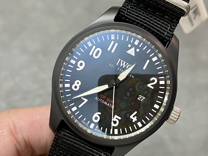 IWC 마크18 TOP GUN 세라믹 M버전 001-285420