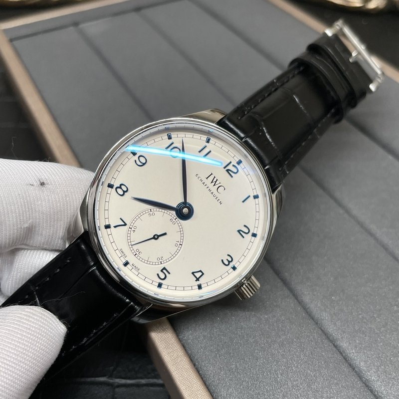 IWC 포르투갈 V3판 존스의 검 손목시계 001-285426