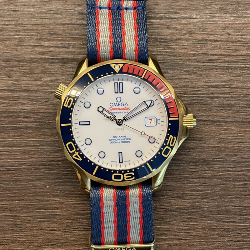 오메가 씨마스터 300미터 42mm 한정판 001-285428