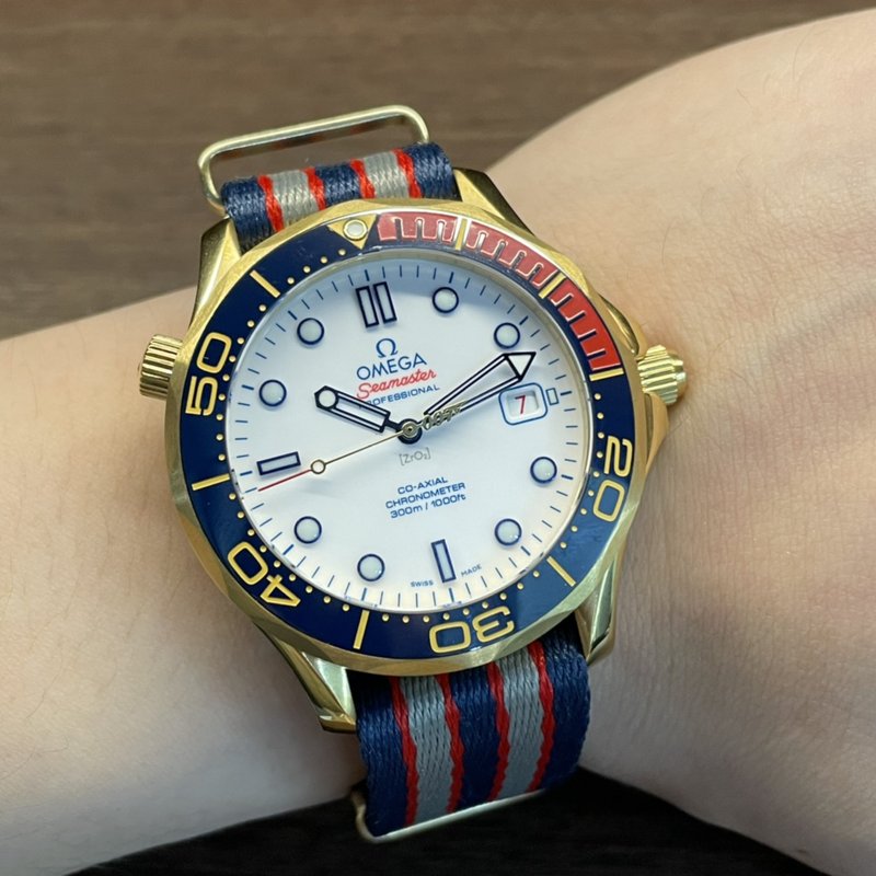 오메가 씨마스터 300미터 42mm 한정판 001-285428