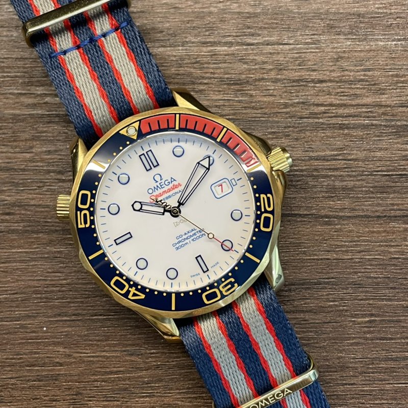 오메가 씨마스터 300미터 42mm 한정판 001-285428