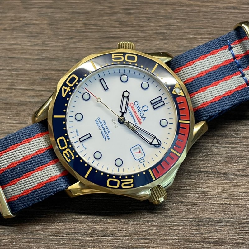 오메가 씨마스터 300미터 42mm 한정판 001-285428