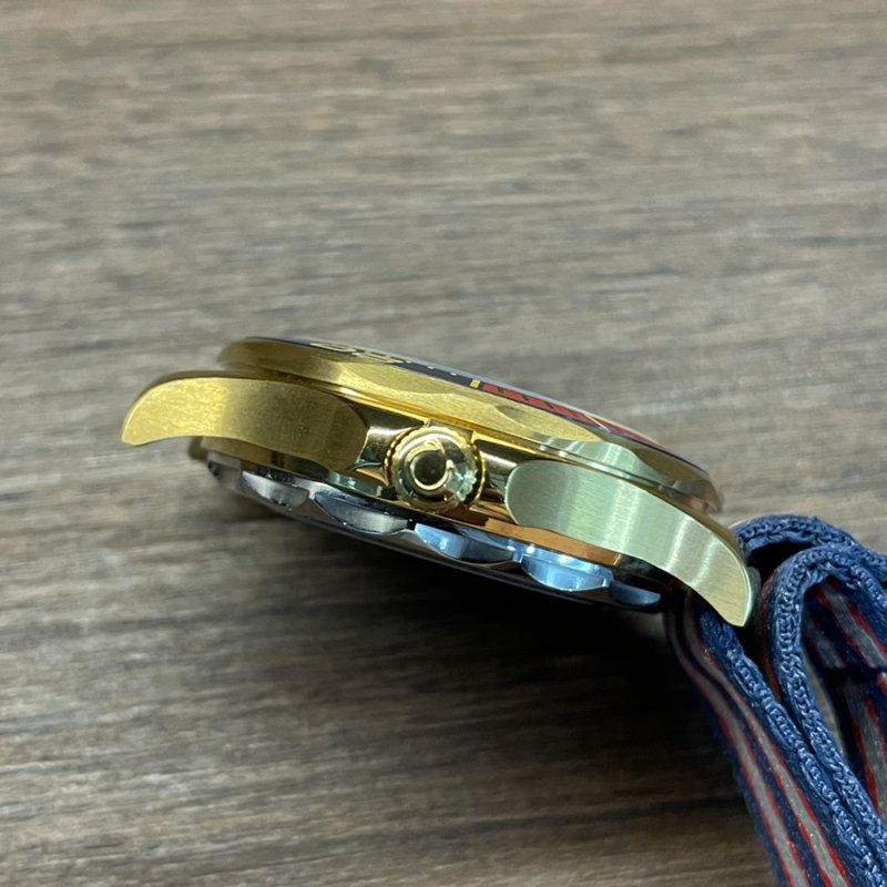 오메가 씨마스터 300미터 42mm 한정판 001-285428