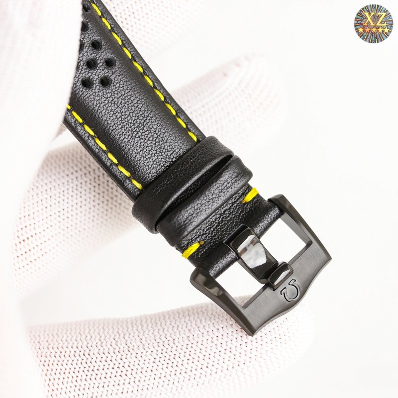 오메가 아폴로 8호 2세대 44mm 시계 001-285476
