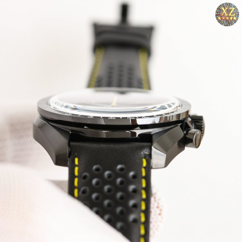 오메가 아폴로 8호 2세대 44mm 시계 001-285476
