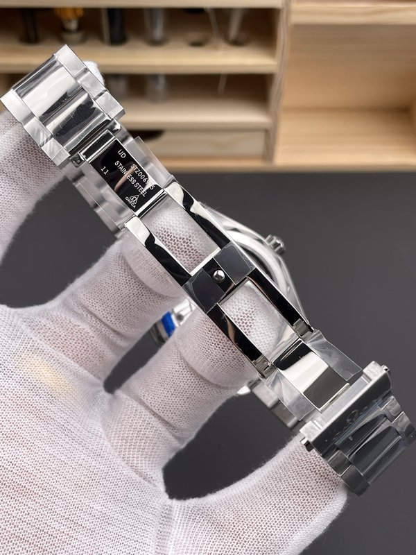 오메가 씨마스터 아쿠아테라 41mm 블루 우드 다이얼 001-285493