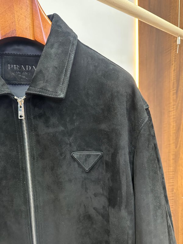 Prada 검정 스웨이드 양가죽 자켓 001-285522