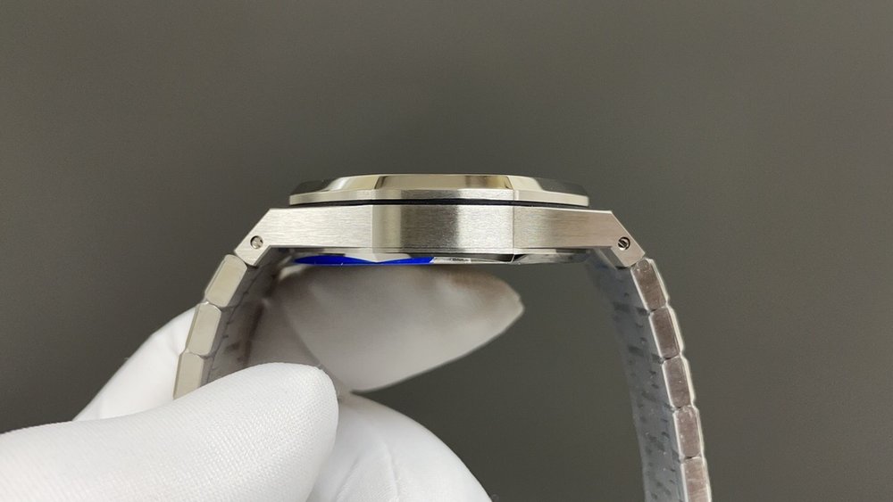 에이피 로얄 오크 화이트 케이스 그레이 다이얼 41mm 001-285538