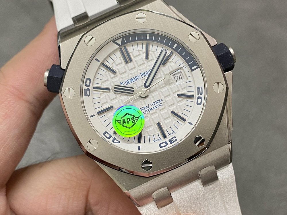 오데마 피게 APS 시계 42mm 케이스 001-285555
