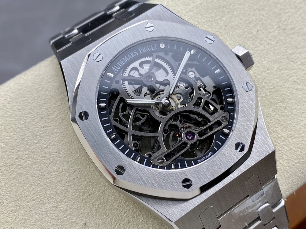 오데마 피게 스켈레톤 투르비용 41mm 001-285565
