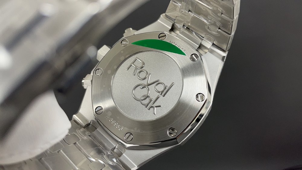 에이프 화이트 케이스 블루 다이얼 41mm 시계 001-285570