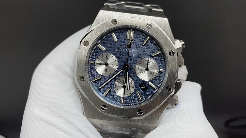 에이프 화이트 케이스 블루 다이얼 41mm 시계 001-285570