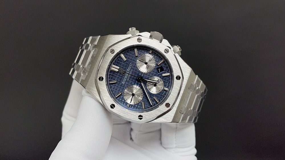 에이프 화이트 케이스 블루 다이얼 41mm 시계 001-285570