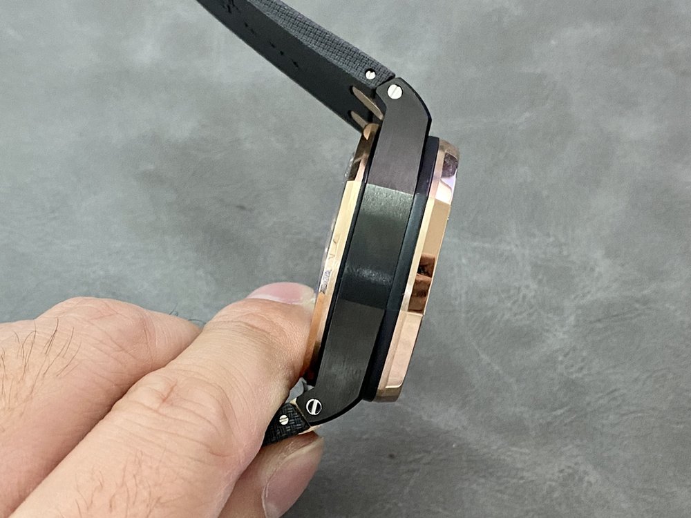 APF 오데마 피게 로열 오크 44mm 최고급 버전 레 001-285571