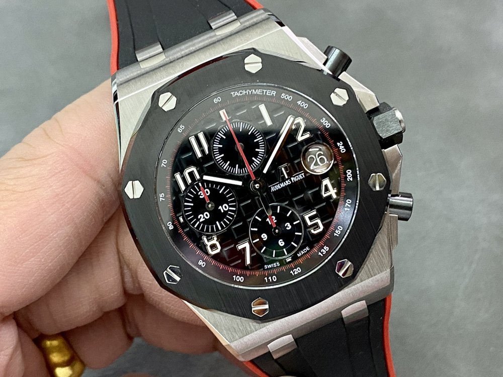 APF 오데마피게 로얄 오크 오프쇼어 42mm 시계 001-285572
