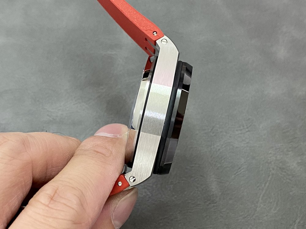 APF 오데마피게 로얄 오크 오프쇼어 42mm 시계 001-285572