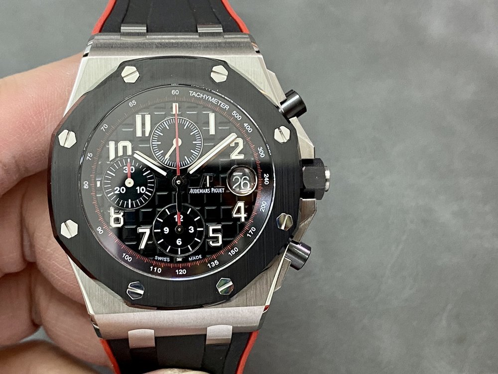 APF 오데마피게 로얄 오크 오프쇼어 42mm 시계 001-285572