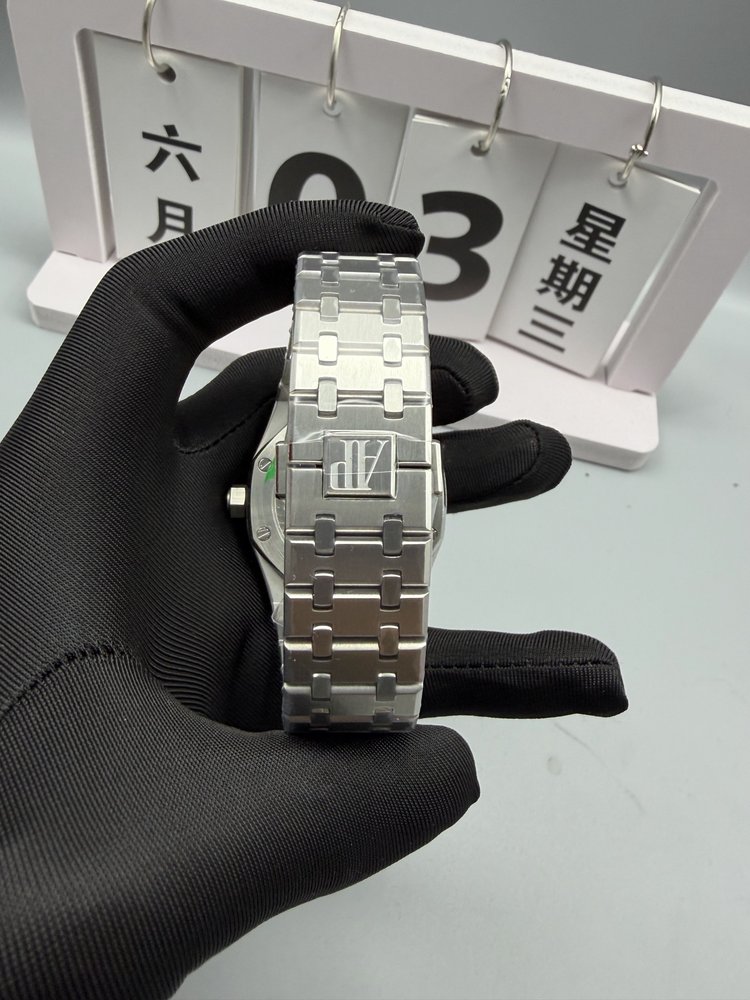 오데마 피게 로얄 오크 블루 다이얼 시계 001-285580
