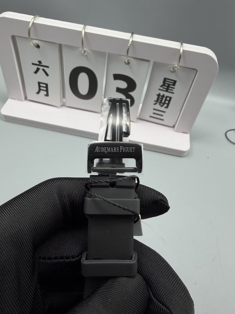 에이피 카본 로열 오크 001-285581