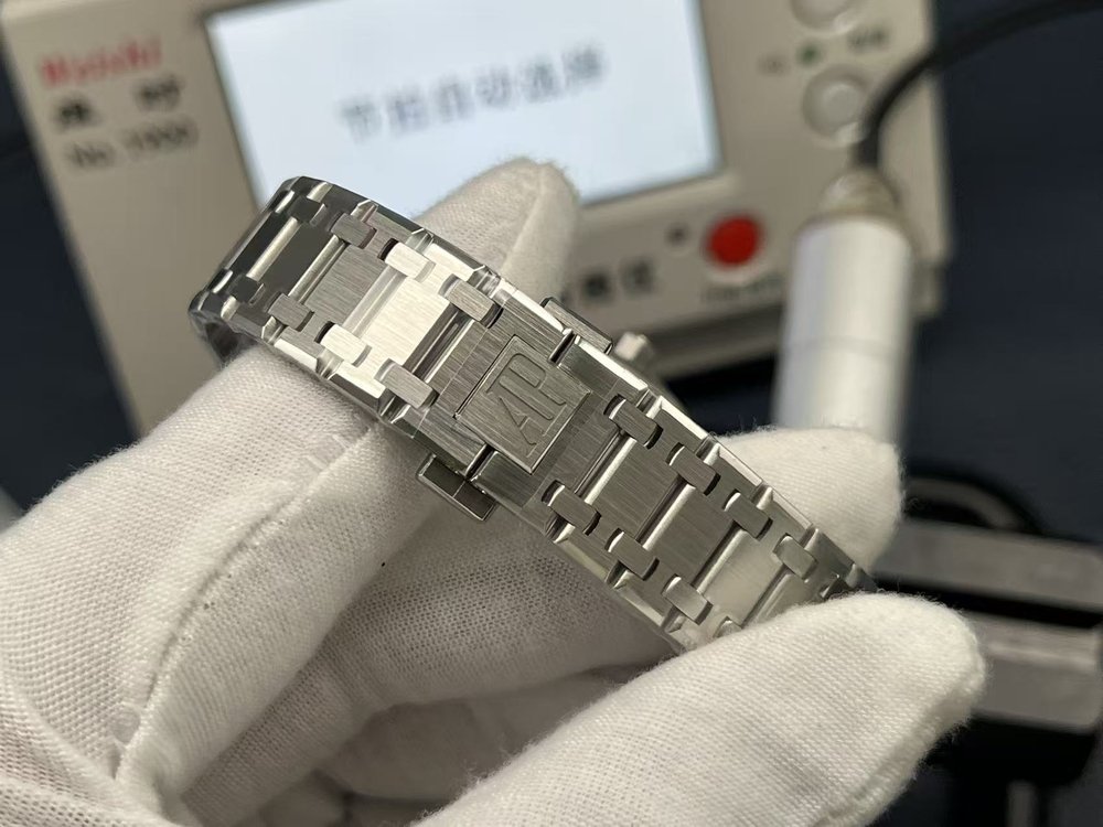 Audemars Piguet Royal Oak Jumb 001-285583