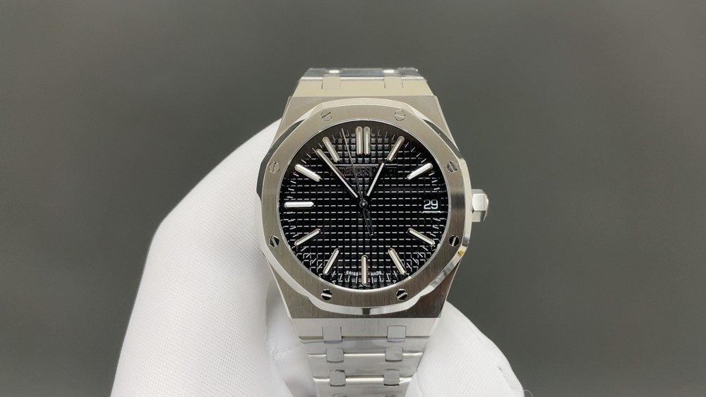 오데마 피게 화이트 케이스 블랙 다이얼 41mm 시계 001-285585