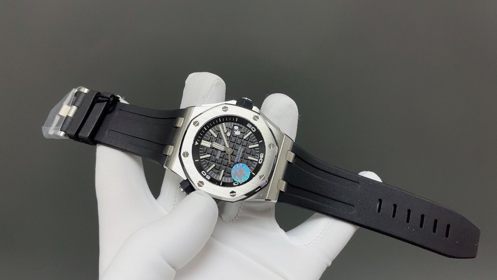 오데마 피게 흰 케이스 검은색 42mm 최고급 001-285586