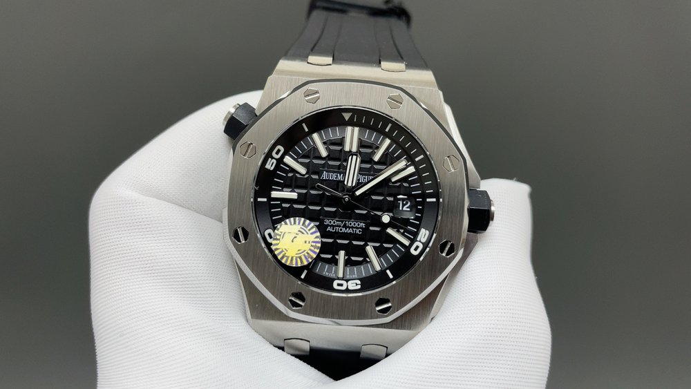 오데마 피게 흰 케이스 검은색 42mm 최고급 001-285586