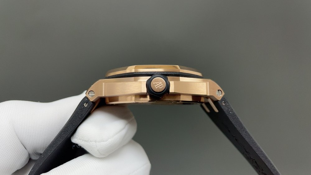 Audemars Piguet 로즈골드 블랙 42mm 최 001-285588