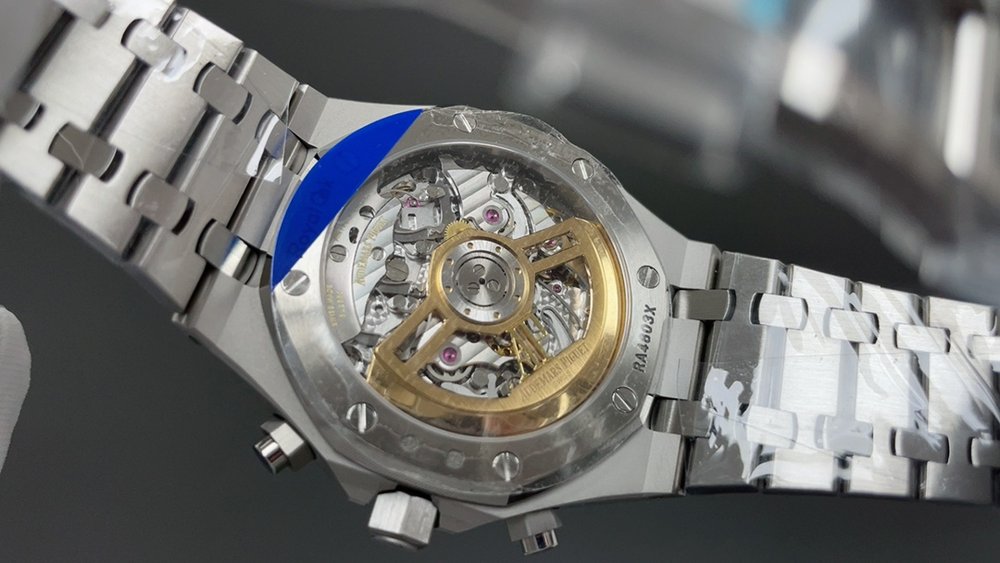 APS 오데마 피게 스노우 골드 팬더 아이 41mm 001-285617