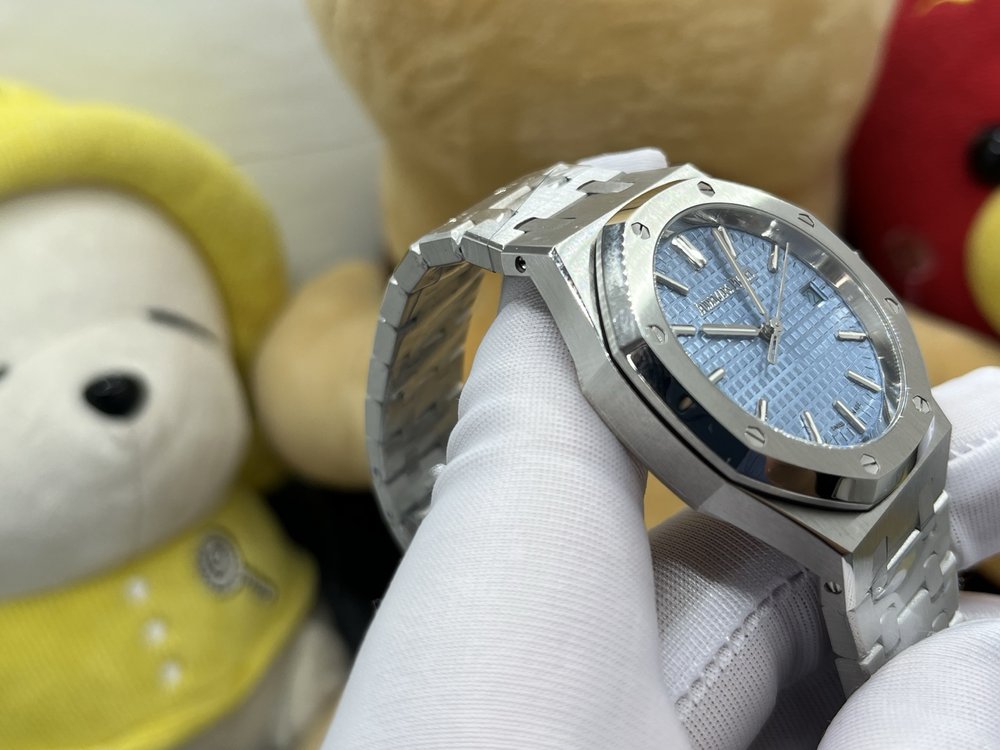 IPF 에이피 로열 오크 오프쇼어 37mm 손목시계 001-285623
