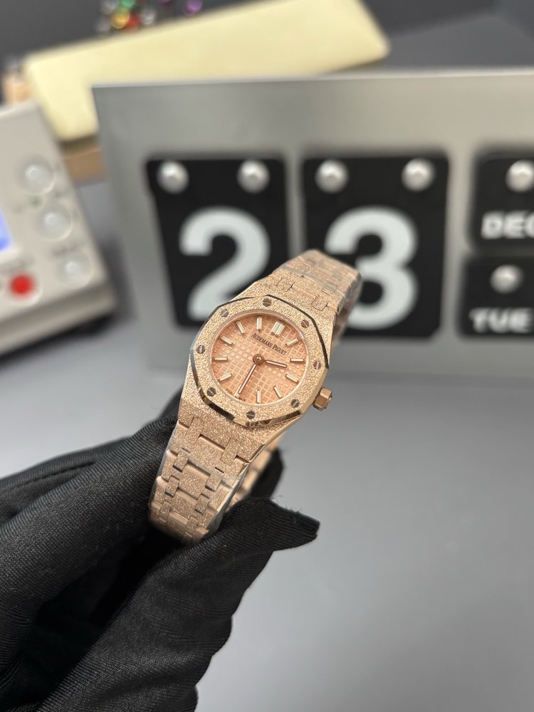 AP 로열오크 미니 23mm 시계 001-285650